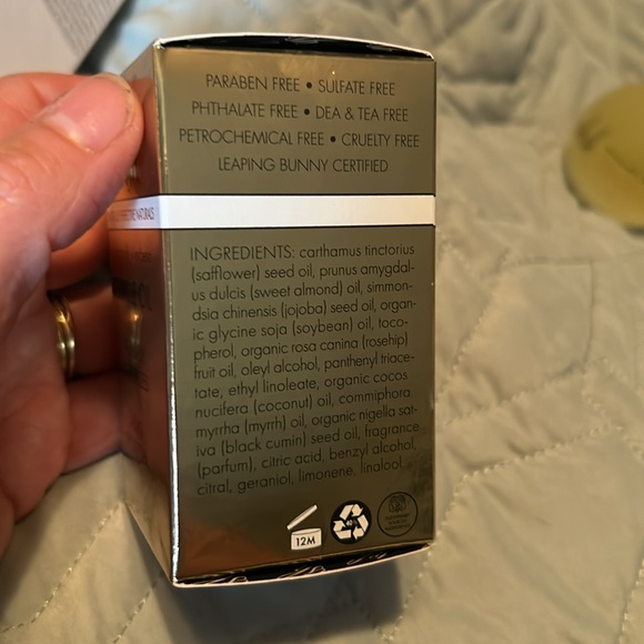 NWT Whish Cuticle Oil, coconut milk + verbena, calms irritation, 30ml, ❤️❤️❤️ - Picture 2 of 4